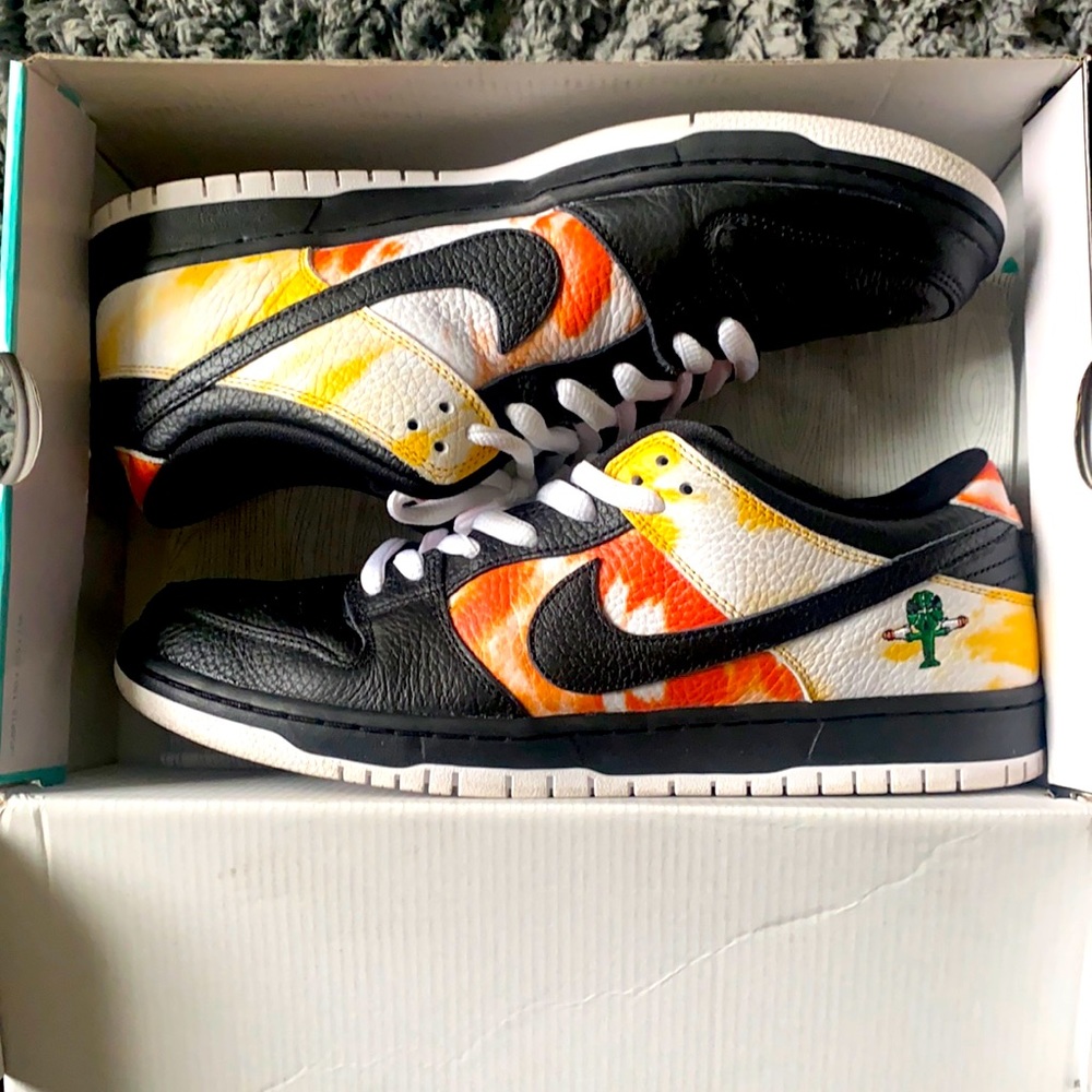 Nike SB Dunk Low Pro QS